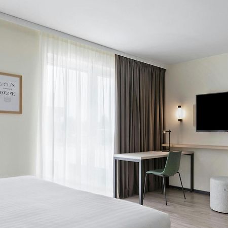 Residence Inn By Marriott Hamburg Altona Bagian luar foto