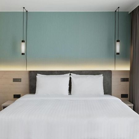 Residence Inn By Marriott Hamburg Altona Bagian luar foto