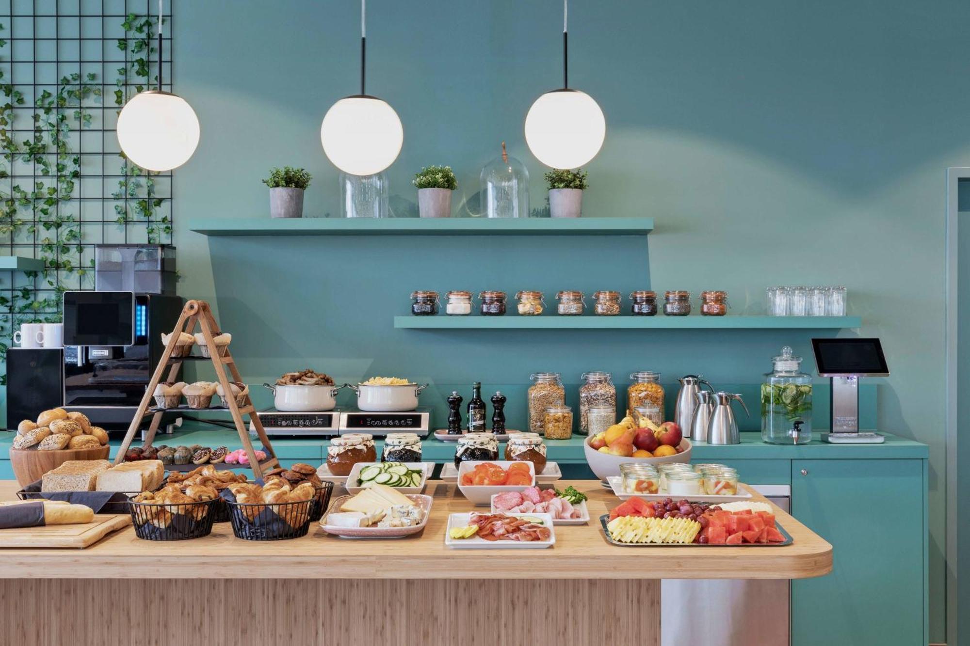 Residence Inn By Marriott Hamburg Altona Bagian luar foto