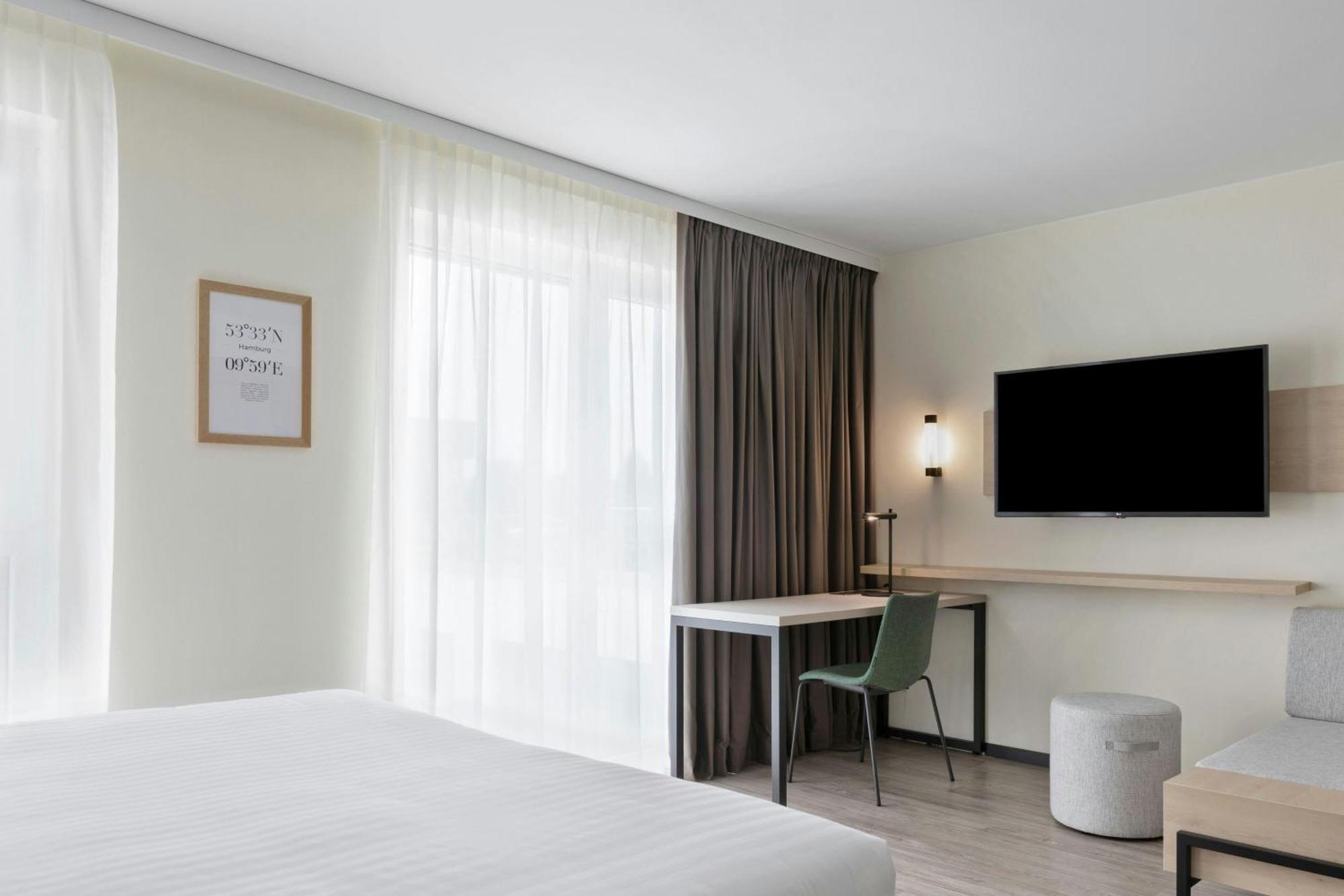 Residence Inn By Marriott Hamburg Altona Bagian luar foto